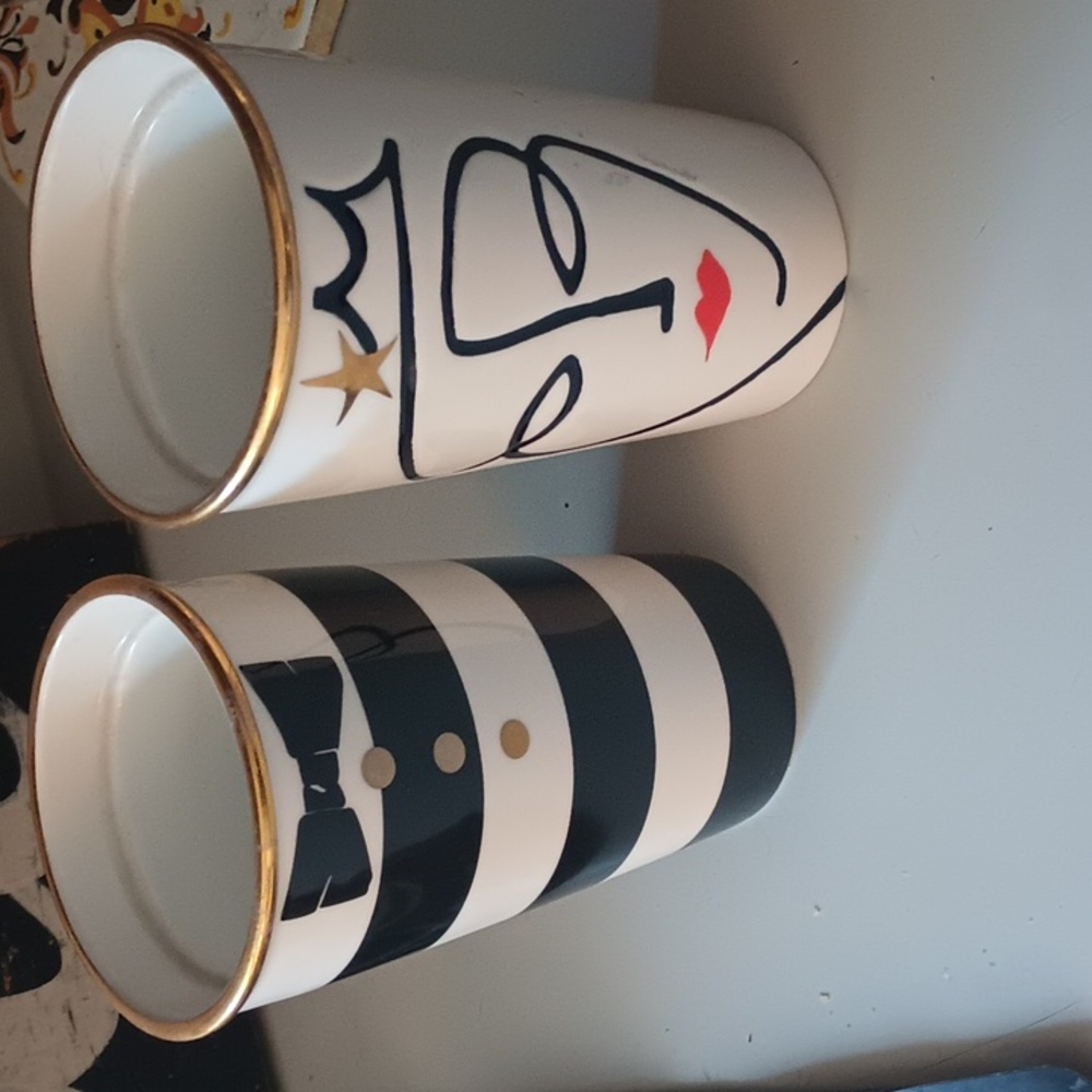Starbucks mugs